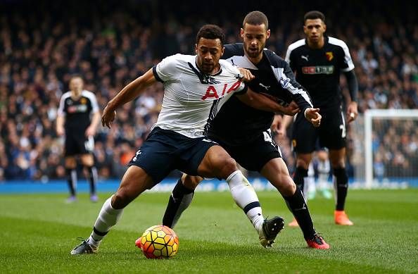 Mario Suarez battles in midfield