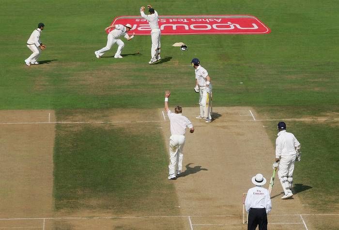 Had Warne completed this catch, Australia could have retained the Ashes