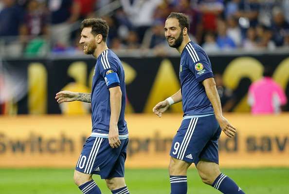 lionel messi gonzalo higuain