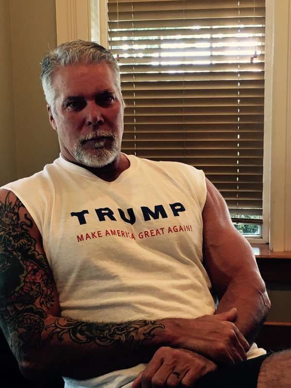 Kevin Nash in Donald Trump&rsquo;s infamous &lsquo;Make America Great Again&rsquo; tshirt