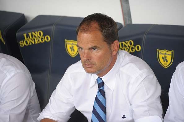 VERONA, ITALY - AUGUST 21:  Head coach  of  FC Internazionale  Frank de Boer looks on during the Serie A match between AC ChievoVerona and FC Internazionale at Stadio Marcantonio Bentegodi on August 21, 2016 in Verona, Italy.  (Photo by Dino Panato/Getty Images)