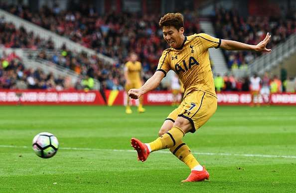 MIDDLESBROUGH, ENGLAND - SEPTEMBER 24:  Heung-Min Son of Tottenham Hotspur shoots during the Premier League match between Middlesbrough and Tottenham Hotspur at the Riverside Stadium on September 24, 2016 in Middlesbrough, England.  (Photo by Dan Mullan/Getty Images)