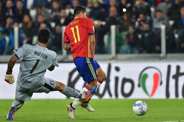 Vitolo goal Buffon mistake Spain Italy