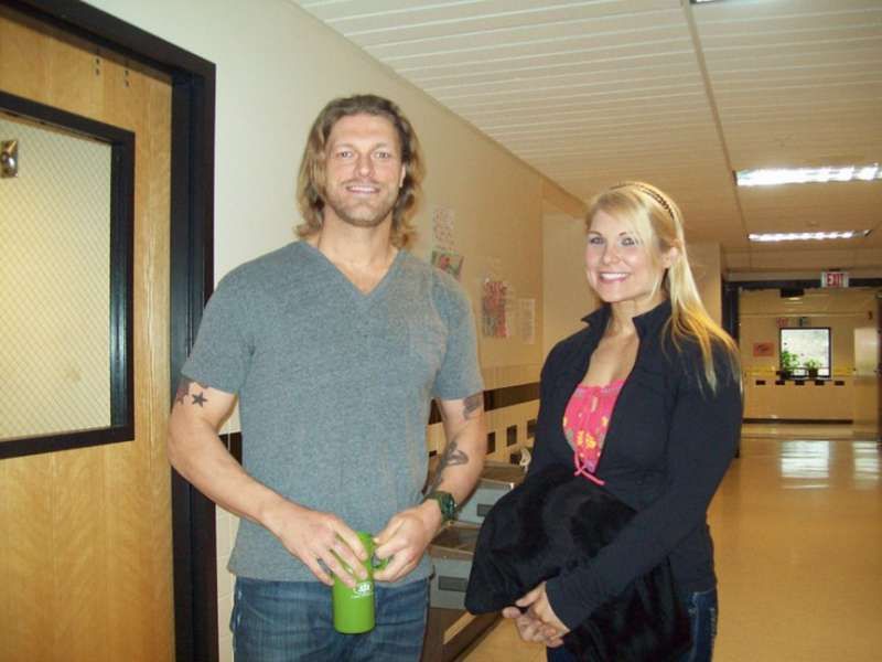 Off screen this WWE couple is happily marriedÂ 