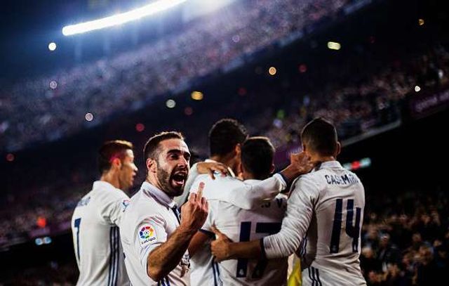 La Liga 2016/17: Dani Carvajal apologises for showing Barcelona fans the  middle finger