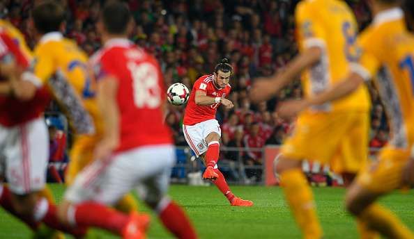 gareth bale free-kick