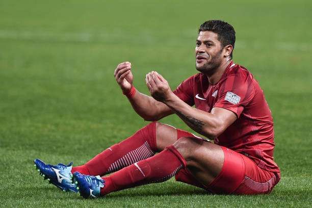 SHANGHAI, CHINA - FEBRUARY 28: Hulk #10 of Shanghai SIPG reacts during the AFC Champions League 2017 Group F match between Shanghai SIPG and Western Sydney Wanderers at Shanghai Stadium on February 28, 2017 in Shanghai, China.  (Photo by Visual China/Getty Images)