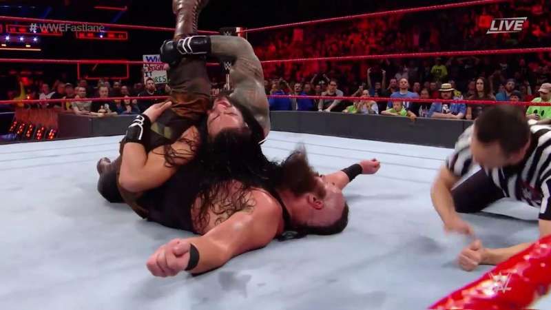 Strowman is pinned for the first time at WWE Fastlane in 2017