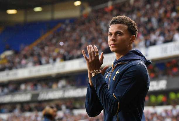 LONDON, ENGLAND - MAY 14:  Dele Alli of Tottenham Hotspur shows appreciation to the fans during a lap on honor after the Premier League match between Tottenham Hotspur and Manchester United at White Hart Lane on May 14, 2017 in London, England. Tottenham Hotspur are playing their last ever home match at White Hart Lane after their 112 year stay at the stadium. Spurs will play at Wembley Stadium next season with a move to a newly built stadium for the 2018-19 campaign.  (Photo by Laurence Griffiths/Getty Images)