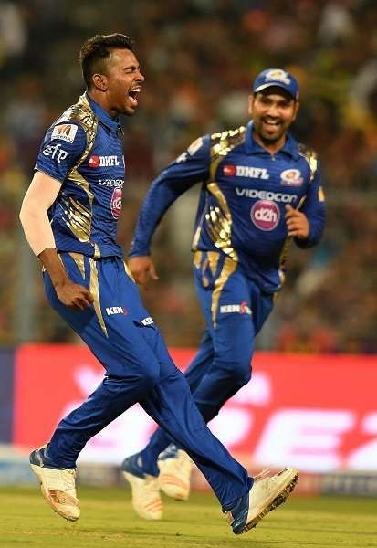 Hardik Pandya Mumbai Indians IPL 2017.jpg