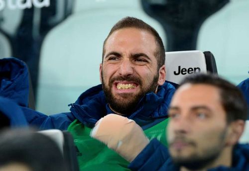 Soccer Football - Serie A - Juventus vs Crotone - Allianz Stadium, Turin, Italy - November 26, 2017 Juventusâ Gonzalo Higuain on the bench before the match REUTERS/Massimo Pinca