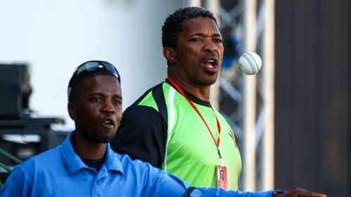 Makhaya Ntini (right)