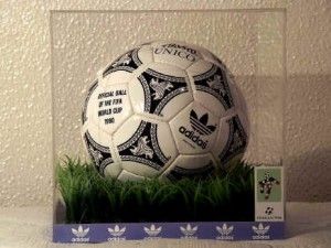 Match Ball &#039;90